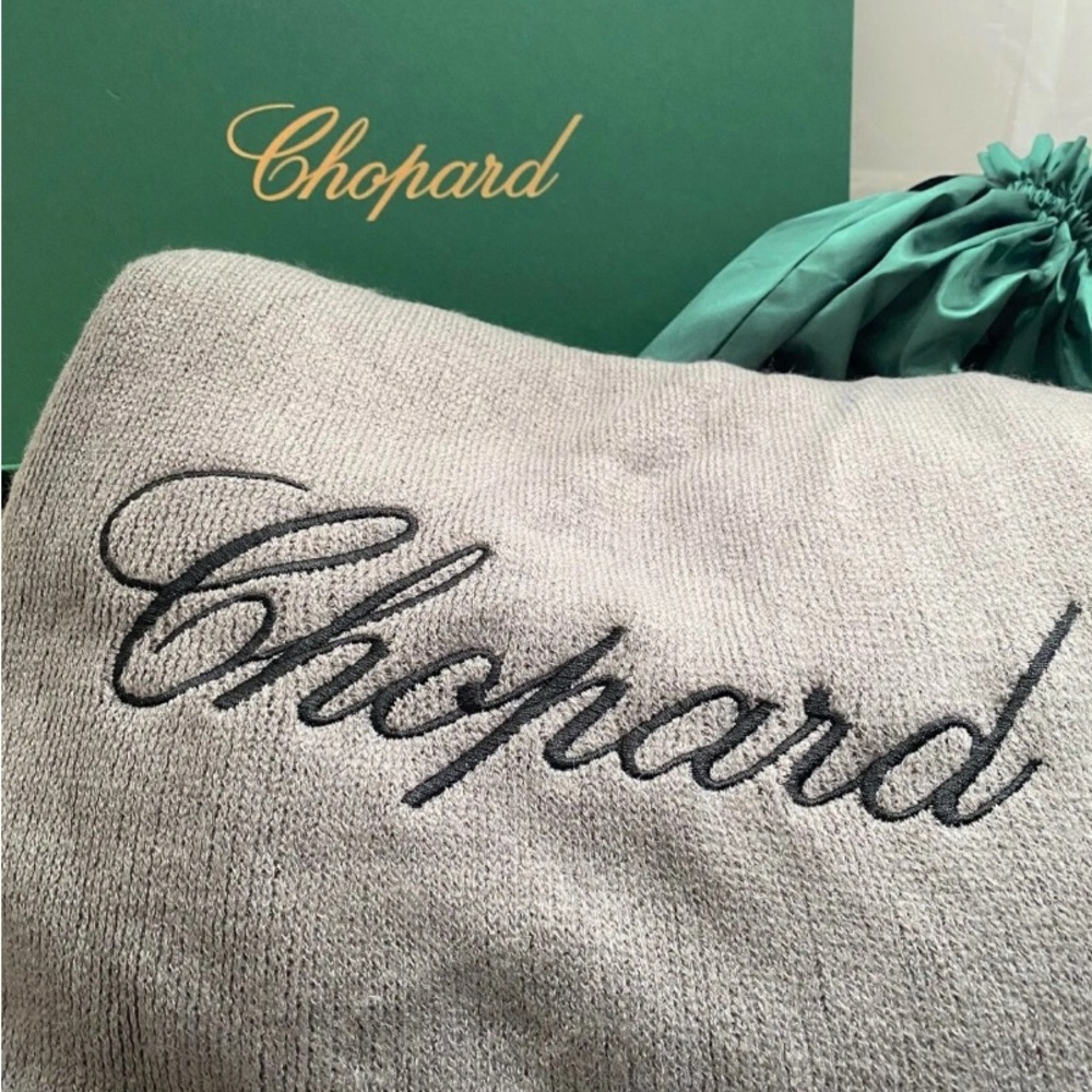 Chopard Silver Fringed Throw - Picture 2 of 3